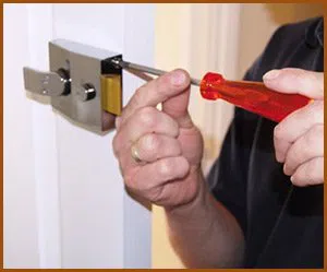 Interstate Locksmith Shop Jamaica, NY 718-709-0403 - 13-lock-replace