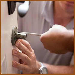Interstate Locksmith Shop Jamaica, NY 718-709-0403 - 3-cheap-locksmith