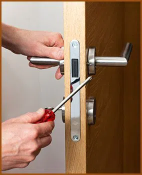Interstate Locksmith Shop Jamaica, NY 718-709-0403 - 7-lock-installation